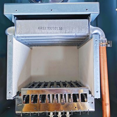 40KW হট ওয়াটার হিট বয়লার হোয়াইট শেল গ্যাস ওয়াল হ্যাং বয়লার টপ কম্পোনেন্ট